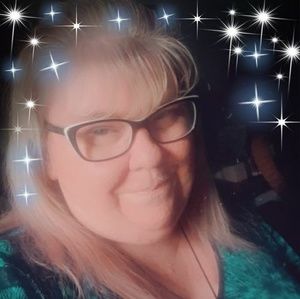 Meet your Posher, Debby